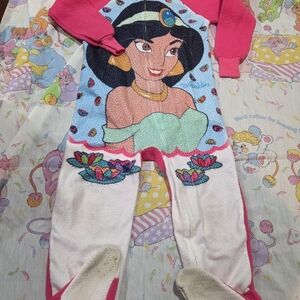 Vintage 1990's Disney Aladdin Jasmine Footed Sleeper 6x